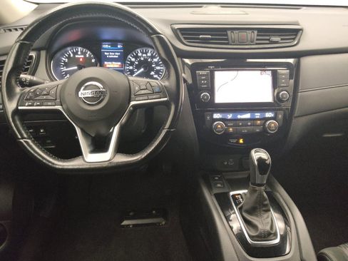 Used 2020 Nissan Rogue SV w/ Sun & Sound Touring Package AWD/4WD image 22