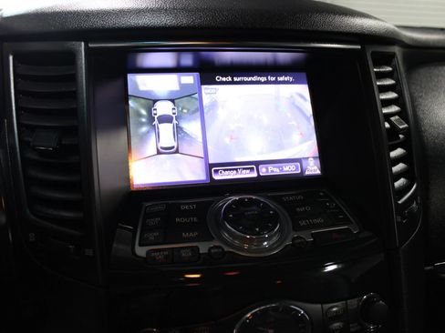 Used 2014 INFINITI QX70 2WD w/ Premium Package image 16