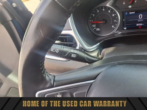 Used 2022 Chevrolet Equinox LT FWD image 30
