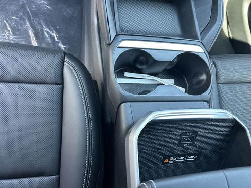 New 2027 GMC Terrain Elevation w/ Elevation Premium Package AWD/4WD image 28