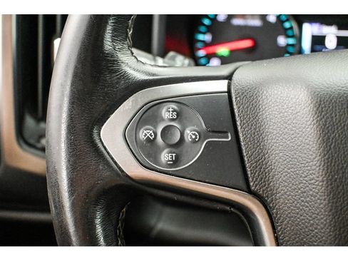Used 2018 Chevrolet Silverado 1500 LT w/ All Star Edition AWD/4WD image 40