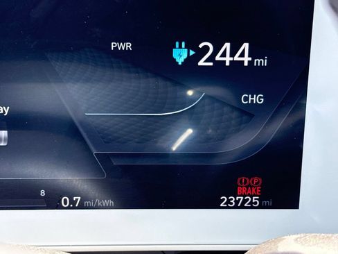 Used 2024 Hyundai Ioniq 5 SE RWD image 19