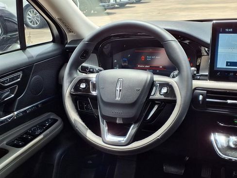 Certified 2024 Lincoln Corsair FWD image 6