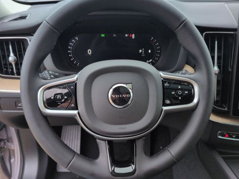 New 2026 Volvo XC60 B5 Plus w/ Protection Package Premier image 16