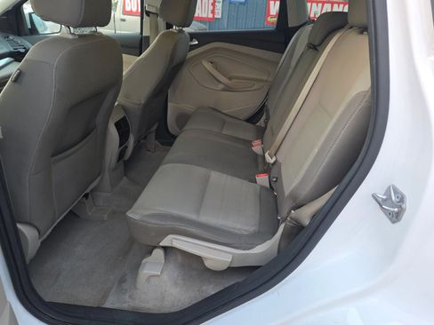 Used 2016 Ford Escape SE w/ Equipment Group 201A FWD image 50