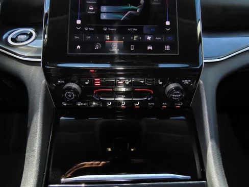 Used 2022 Jeep Grand Cherokee L Laredo w/ Luxury Tech Group I AWD/4WD image 23