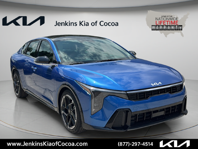 New 2026 Kia K4 GT-Line w/ GT-Line Sunroof Package FWD image 2