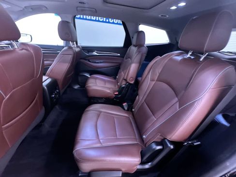 Used 2021 Buick Enclave Avenir w/ Avenir Technology Package image 37