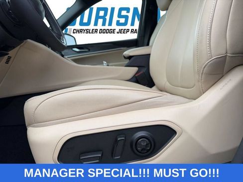 New 2024 Jeep Grand Cherokee Limited 4xe AWD/4WD image 17