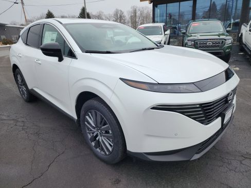 New 2026 Nissan Murano SL image 2