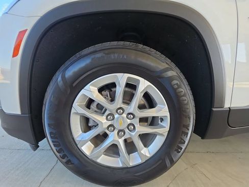 Used 2023 Chevrolet Traverse LS w/ Safety Package FWD image 31
