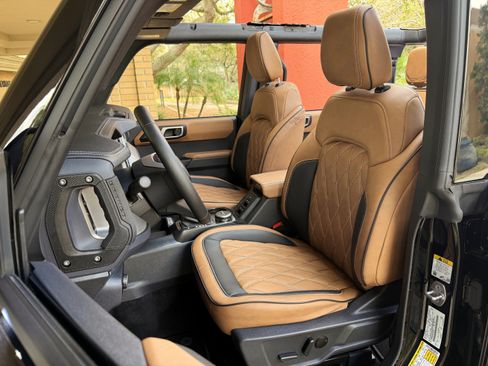 Used 2026 Ford Bronco Outer Banks AWD/4WD image 17