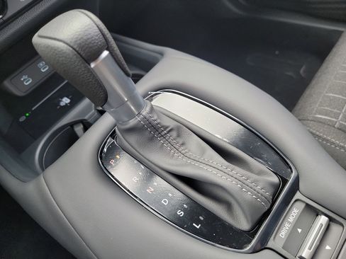 New 2026 Honda HR-V LX image 20