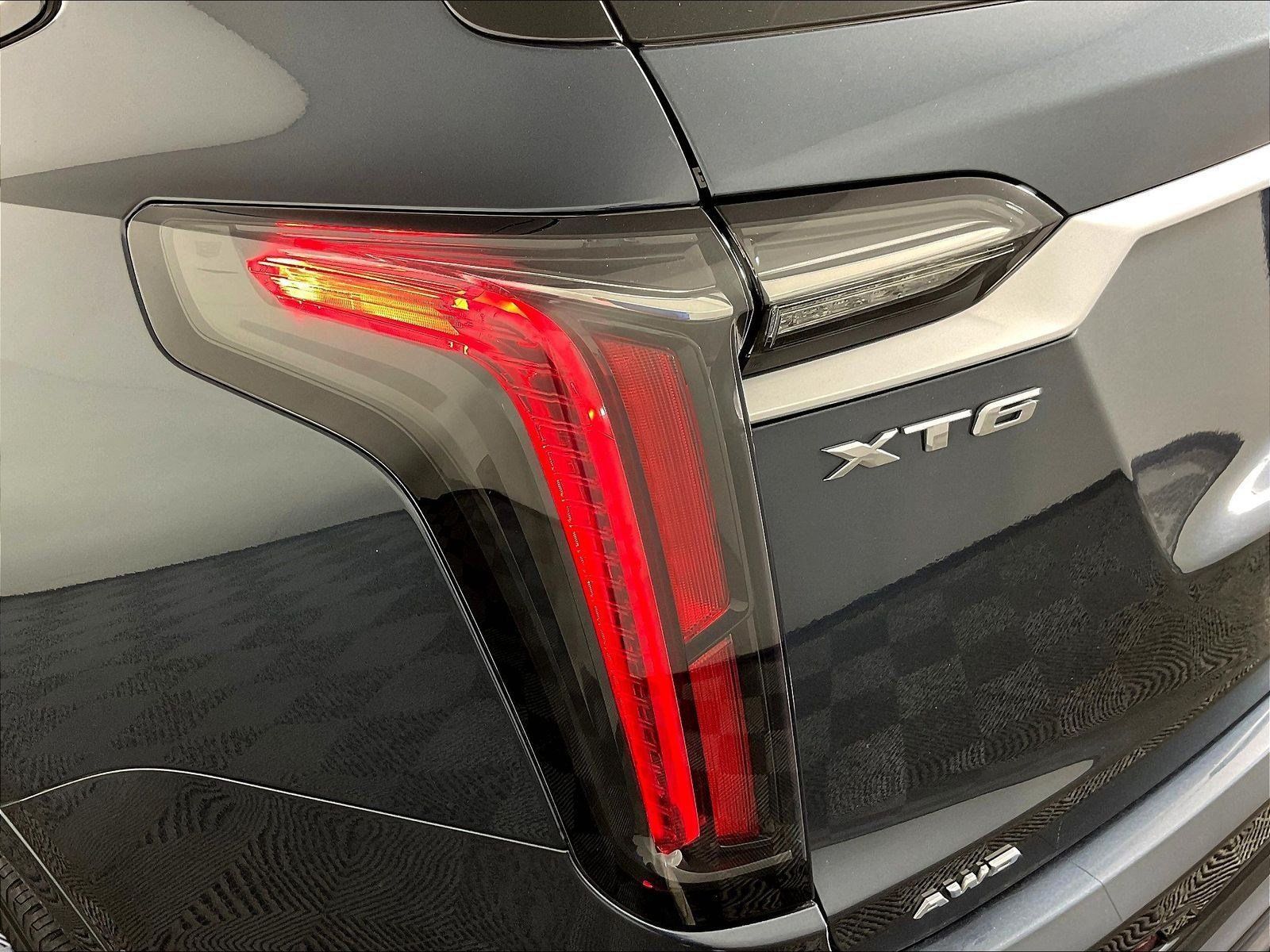 Used 2020 Cadillac XT6 Sport AWD/4WD image 23