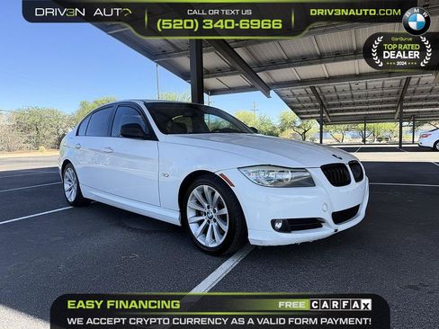 Used 2011 BMW 328i Sedan RWD image 1