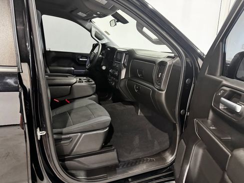 Used 2021 Chevrolet Silverado 1500 Custom Trail Boss AWD/4WD image 20