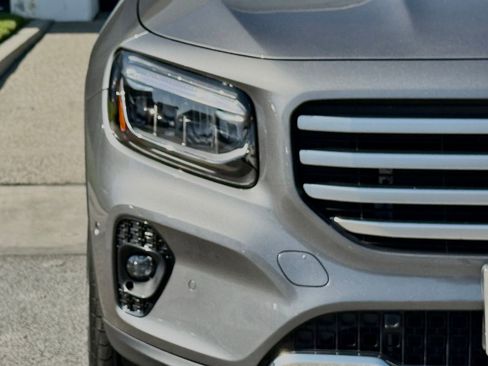 Used 2026 Mercedes-Benz GLB 250 image 7
