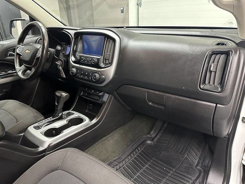 Used 2016 Chevrolet Colorado LT w/ LT Convenience Package image 25