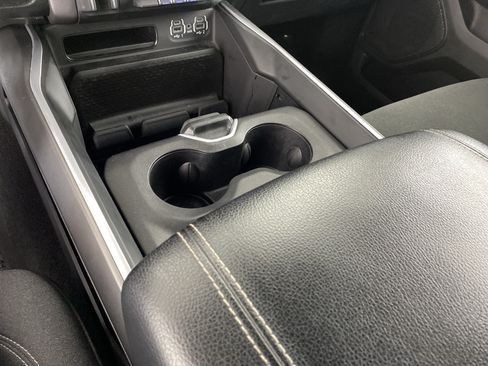 Used 2023 RAM 1500 Big Horn AWD/4WD image 30