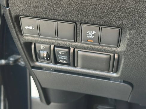 Used 2018 Nissan Armada SL w/ Premium Package RWD image 23