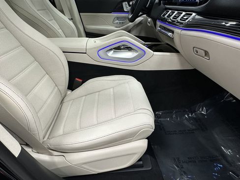 Certified 2024 Mercedes-Benz GLS 580 4MATIC image 15