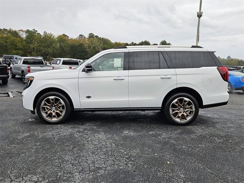 New 2025 Ford Expedition King Ranch image 4