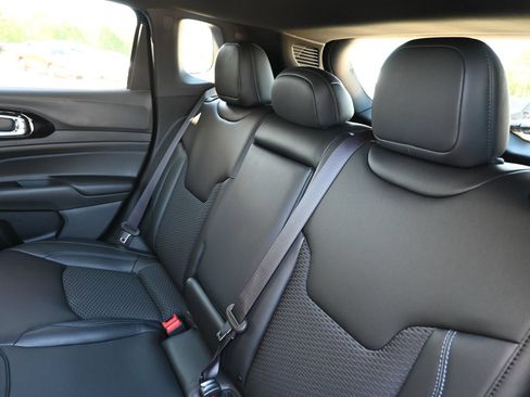 New 2026 Jeep Compass Latitude AWD/4WD image 23