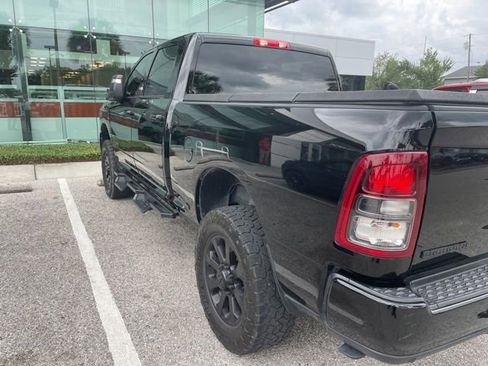 Used 2024 RAM 2500 Big Horn w/ Night Edition AWD/4WD image 4