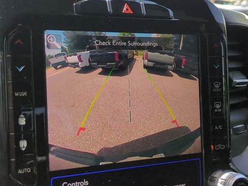 Used 2020 RAM 1500 Limited w/ Body Color Bumper Group AWD/4WD image 19