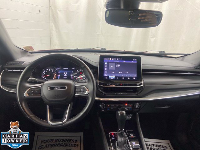 Used 2022 Jeep Compass Limited AWD/4WD image 13