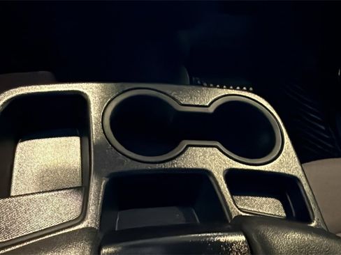 Used 2022 GMC Sierra 1500 Elevation image 27