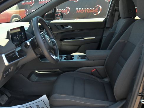 Used 2024 Honda Prologue EX image 18