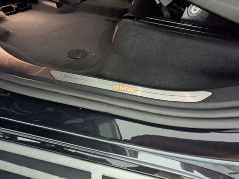 Used 2025 BMW X7 xDrive40i AWD/4WD image 22