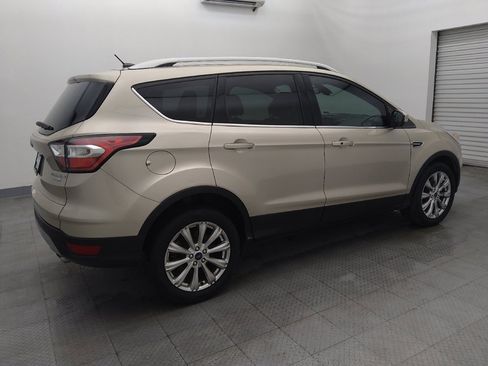 Used 2017 Ford Escape Titanium image 10