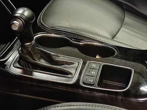 Used 2015 Kia Sorento EX image 26