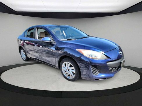 Used 2012 MAZDA MAZDA3 i Touring FWD image 2