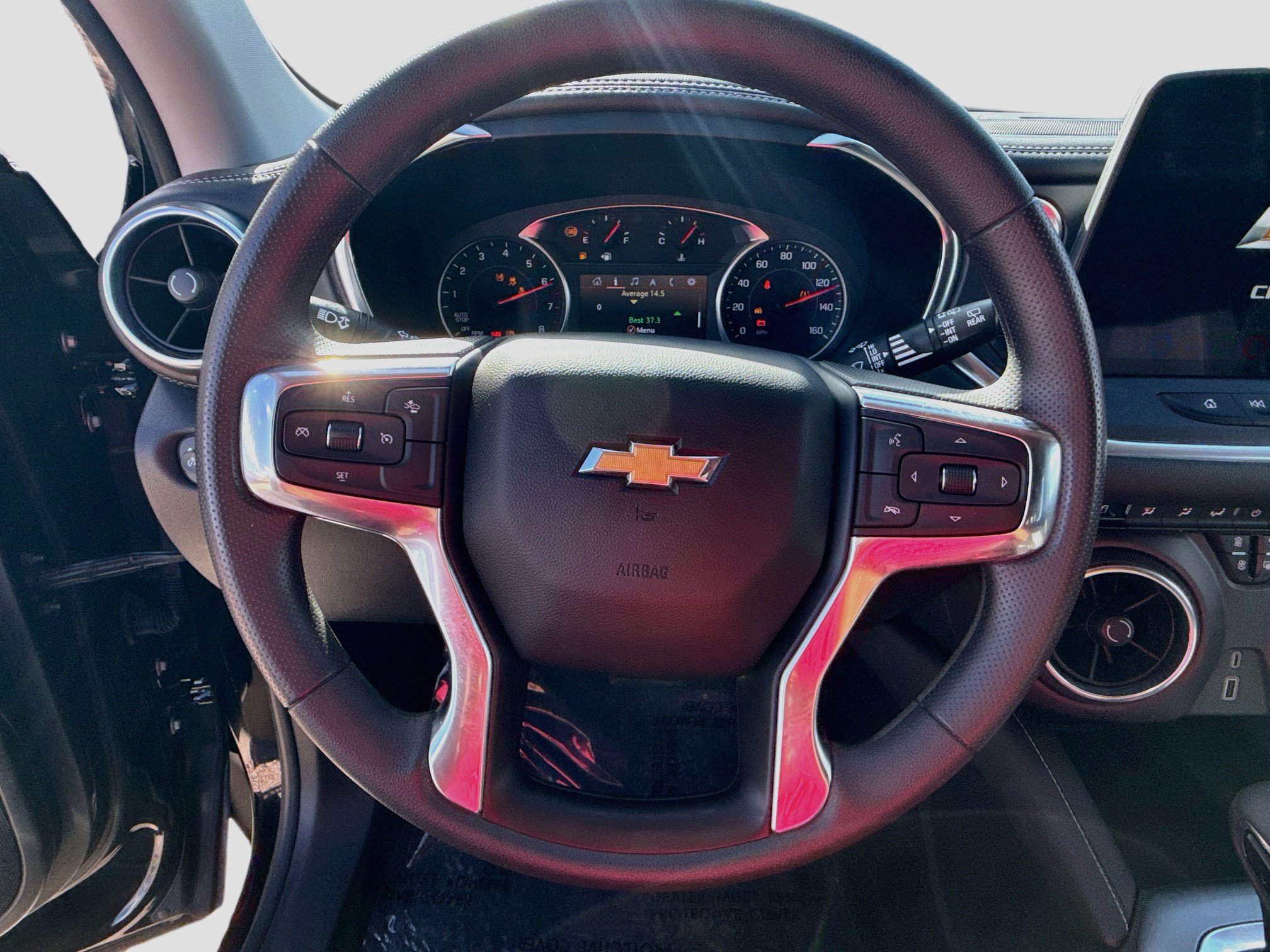Used 2025 Chevrolet Blazer LT AWD/4WD image 17
