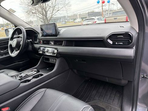 Certified 2023 Honda Pilot Elite image 16