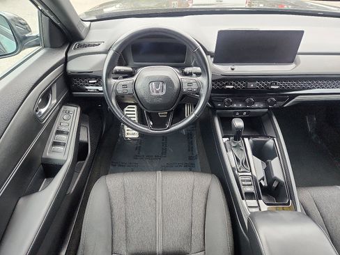 Used 2024 Honda Accord Sport image 11