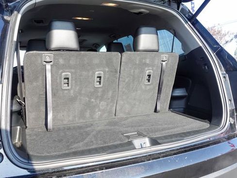 Used 2016 Honda Pilot Touring image 30