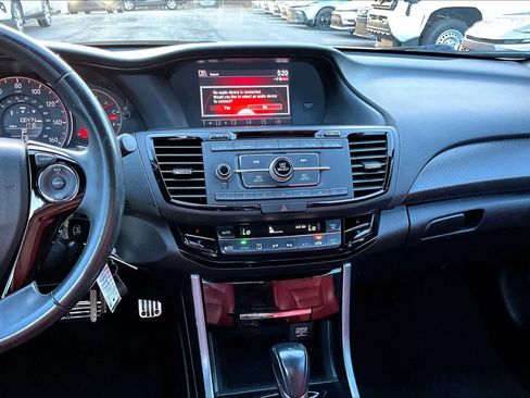 Used 2016 Honda Accord Sport image 6