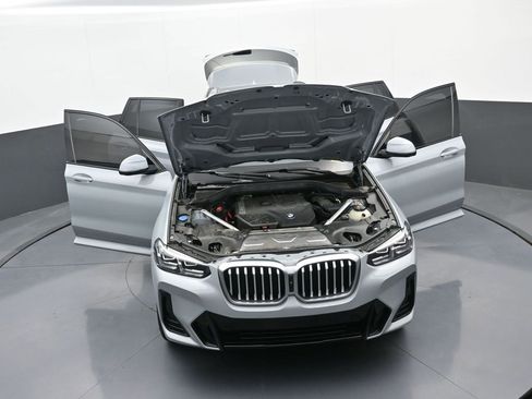 Used 2024 BMW X3 xDrive30i w/ Premium Package image 39