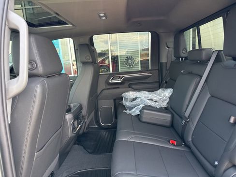 New 2026 Chevrolet Silverado 3500 LTZ w/ LTZ Plus Package AWD/4WD image 13