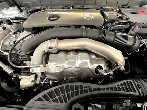 New 2026 Mercedes-Benz GLB 250 4MATIC image 14