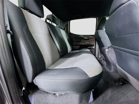 Certified 2023 Toyota Tacoma TRD Off-Road image 28