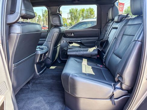 Used 2025 Toyota Tundra Limited AWD/4WD image 22