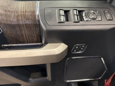 Used 2020 Ford F350 Lariat AWD/4WD image 11
