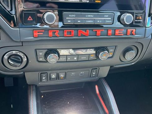 Used 2026 Nissan Frontier PRO-4X w/ Pro-4x Convenience Package AWD/4WD image 24
