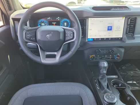 New 2026 Ford Bronco Big Bend AWD/4WD image 14