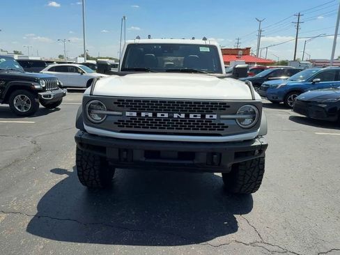 Used 2022 Ford Bronco Badlands AWD/4WD image 3